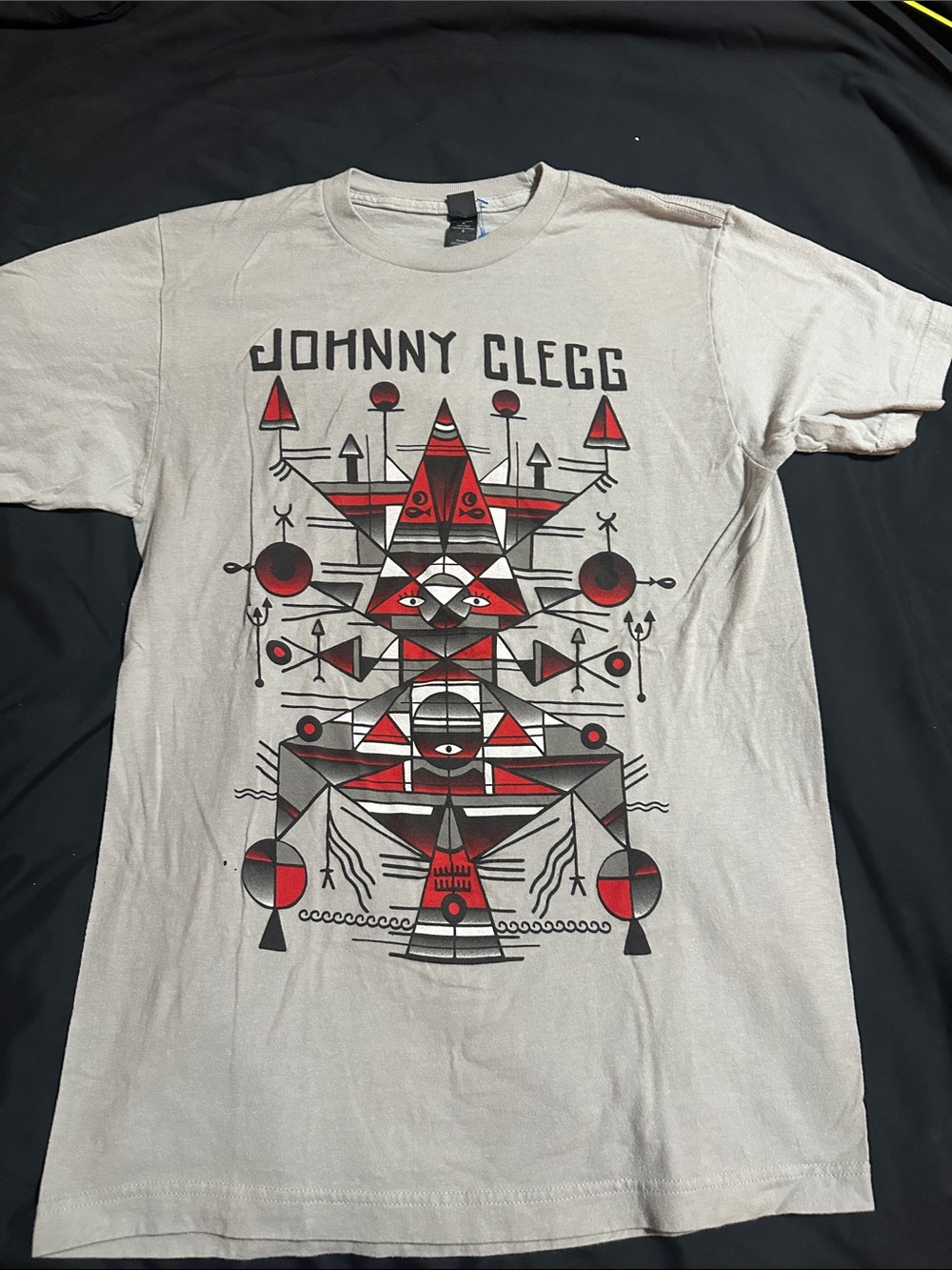 2016 Johnny Clegg Tour Graphic Short-Sleeve Tee - Light Gray with Red & Black